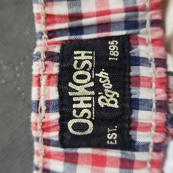 OshKosh B'gosh Red and Blue Plaid Boys Shorts Size 4T - Picture 2 of 6